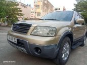 Cần bán gấp Ford Escape sản xuất 2004, giá chỉ 215 triệu