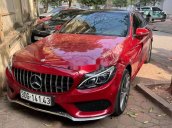 Cần bán Mercedes C300 AMG sản xuất 2017, nhập khẩu nguyên chiếc