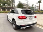 Cần bán gấp Mercedes GLC-Class sản xuất 2016, màu trắng