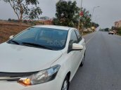 Cần bán lại xe Toyota Vios năm 2015, giá 302tr, có đầy đủ đăng kí đăng kiểm, xe còn mới