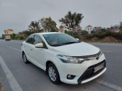 Cần bán lại xe Toyota Vios năm 2015, giá 302tr, có đầy đủ đăng kí đăng kiểm, xe còn mới