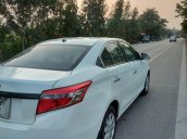 Cần bán lại xe Toyota Vios năm 2015, giá 302tr, có đầy đủ đăng kí đăng kiểm, xe còn mới