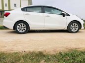 Cần bán ô tô Kia Rio năm sản xuất 2016, màu trắng, giá cực tốt