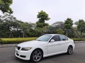 Bán BMW 3 Series 320i năm 2010, màu trắng, nhập khẩu