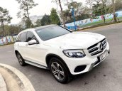 Cần bán gấp Mercedes GLC-Class sản xuất 2016, màu trắng