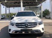 Mercedes GLC 200 4Matic siêu hot - Hỗ trợ trả góp 80% - Sẵn xe giao ngay trước Tết