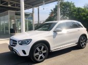 Mercedes GLC 200 4Matic siêu hot - Hỗ trợ trả góp 80% - Sẵn xe giao ngay trước Tết