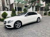 Mercedes E250 màu trắng, biển Hà Nội, một chủ từ mới