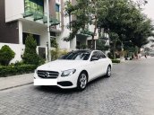 Mercedes E250 màu trắng, biển Hà Nội, một chủ từ mới