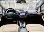 Bán nhanh Kia Cerato 2.0 AT sản xuất năm 2017 màu trắng, xe cực đẹp, zin nguyên bản, biển tỉnh đi 46000 km