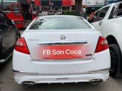 Cần bán xe Nissan Teana 2010 biển thành phố, màu trắng, giá cạnh tranh