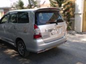 Cần bán gấp Toyota Innova năm sản xuất 2014 giá cạnh tranh