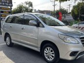 Bán Toyota Innova năm sản xuất 2014, màu bạc, giá tốt