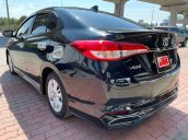 Cần bán gấp Toyota Vios đời 2019, màu đen chính chủ, giá 550tr