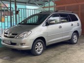 Cần bán Toyota Innova 2008, màu bạc chính chủ