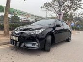 Cần bán gấp Toyota Corolla Altis 1.8G đời 2018, màu đen chính chủ