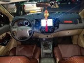 Bán Toyota Fortuner năm 2012, màu đen còn mới