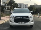 Cần bán Toyota Innova sản xuất năm 2019, màu trắng, số sàn