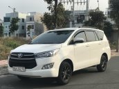 Cần bán Toyota Innova sản xuất năm 2019, màu trắng, số sàn