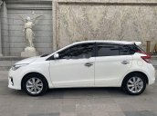 Cần bán Toyota Yaris 1.3G AT sản xuất 2015, màu trắng, xe nhập 