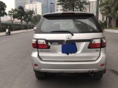 Cần bán xe Toyota Fortuner sản xuất năm 2010 còn mới, 490 triệu