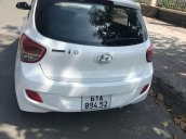 Cần bán Hyundai Grand i10 năm sản xuất 2014, màu trắng, nhập khẩu 