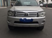 Cần bán xe Toyota Fortuner sản xuất năm 2010 còn mới, 490 triệu