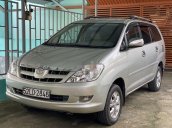 Cần bán Toyota Innova 2008, màu bạc chính chủ