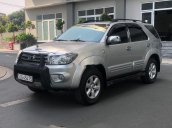 Bán ô tô Toyota Fortuner đời 2009, màu bạc