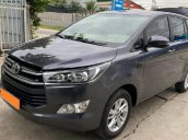 Cần bán lại xe Toyota Innova năm sản xuất 2019, màu xám, giá tốt