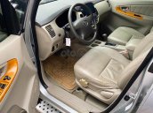 Bán xe Toyota Innova sản xuất 2010, màu bạc như mới