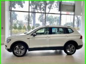 Cập nhật hôm nay giá lăn bánh & khuyến mãi xe Tiguan Luxury S 2021 màu trắng, phiên bản cao cấp nhất, liên hệ Mr Thuận