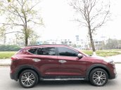 Bán gấp với giá thấp chiếc Hyundai Tucson đời 2016, xe còn mới