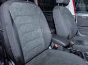 Tặng bảo hiểm + 1 năm bảo dưỡng miễn phí và nhiều ưu đãi lên đến 100tr khi mua Tiguan Elegance 2021 mới nhập nguyên chiếc