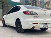 Cần bán Mazda 3S năm sản xuất 2013, màu trắng giá cạnh tranh