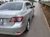 Cần bán xe Toyota Corolla Altis sản xuất năm 2012 còn mới