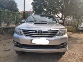 Xe Toyota Fortuner năm 2015, màu bạc chính chủ