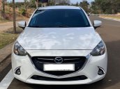 Cần bán gấp Mazda 2 sản xuất năm 2016 còn mới