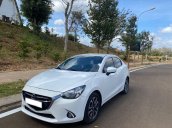 Cần bán gấp Mazda 2 sản xuất năm 2016 còn mới