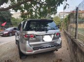 Xe Toyota Fortuner năm 2015, màu bạc chính chủ