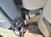 Cần bán Toyota Innova sản xuất năm 2008 còn mới, giá 215tr