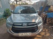 Cần bán lại xe Toyota Innova sản xuất năm 2019