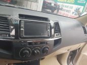 Xe Toyota Fortuner năm 2015, màu bạc chính chủ