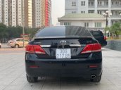 Cần bán lại xe Toyota Camry sản xuất 2013 còn mới, giá tốt