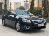 Cần bán lại xe Toyota Camry sản xuất 2013 còn mới, giá tốt