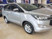 Bán nhanh giá mềm Toyota Innova sản xuất 2019, màu bạc như mới