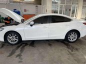 Bán Mazda 6 2.0AT năm sản xuất 2015, xe giá thấp
