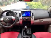 Cần bán Mitsubishi Pajero Sport năm 2012, xe chính chủ, còn mới