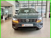 [Đại Lý Volkswagen Quận 2 ]Tiguan Luxury S 2021 màu xanh Petro- ưu đãi tặng Voucher pk + bảo hiểm + bảo dưỡng khi mua xe