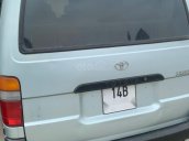 Cần bán lại Toyota Van 2002 giá chỉ 84 triệu